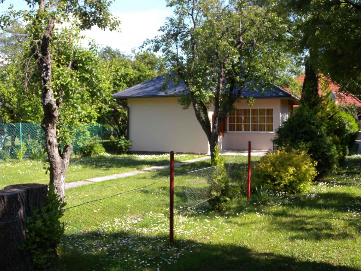 Holiday Home In Balatonfenyves 18357 ภายนอก รูปภาพ
